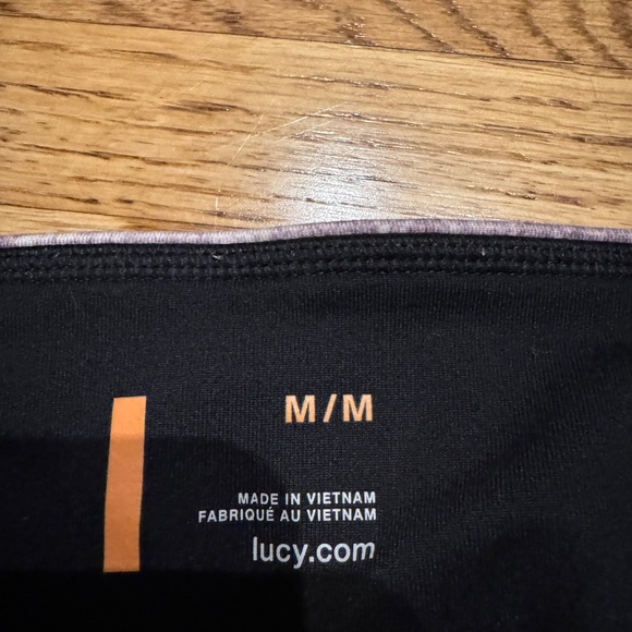 lucy Studio High Rise Hatha Capri Leggings - Picture 4 of 4